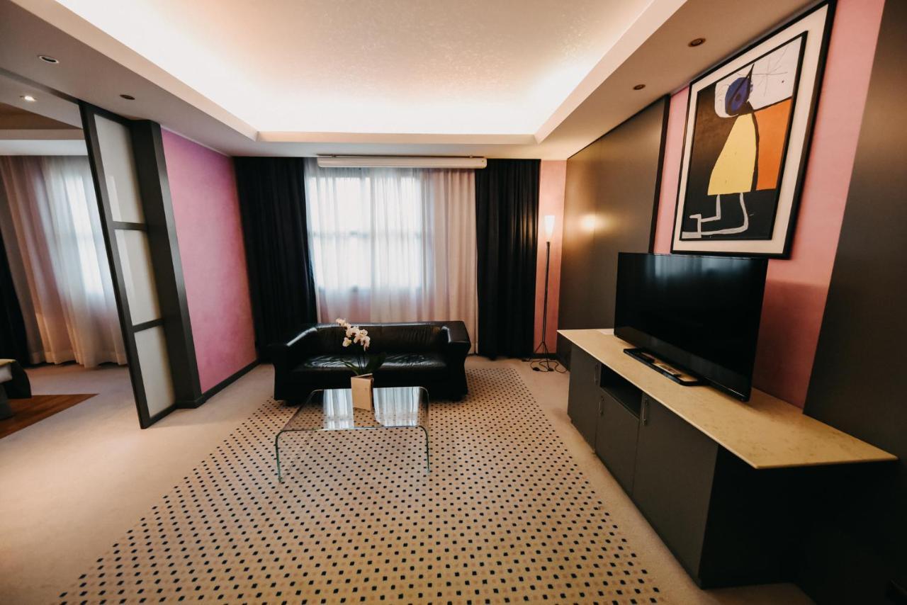 Shg Hotel Antonella Pomezia Buitenkant foto