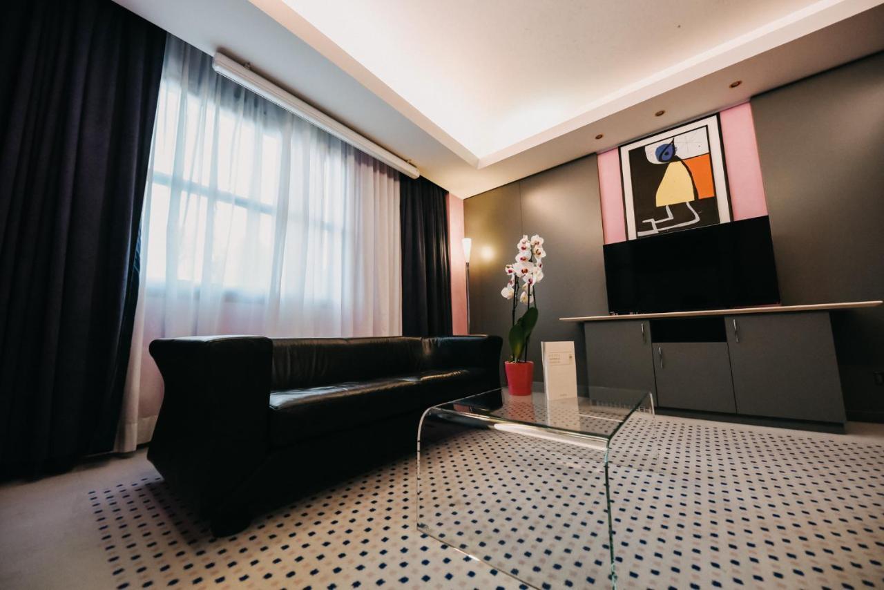 Shg Hotel Antonella Pomezia Buitenkant foto