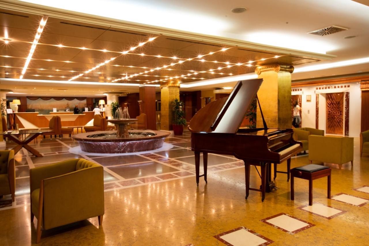 Shg Hotel Antonella Pomezia Buitenkant foto